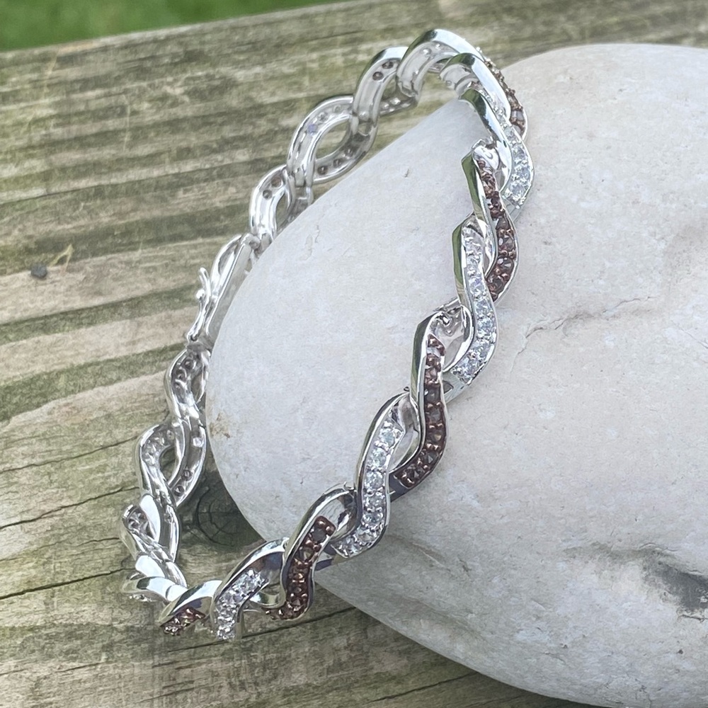 Danbury Mint Sterling Silver bracelet w/ mocha & clear simulated diamonds - Picture 4 of 16